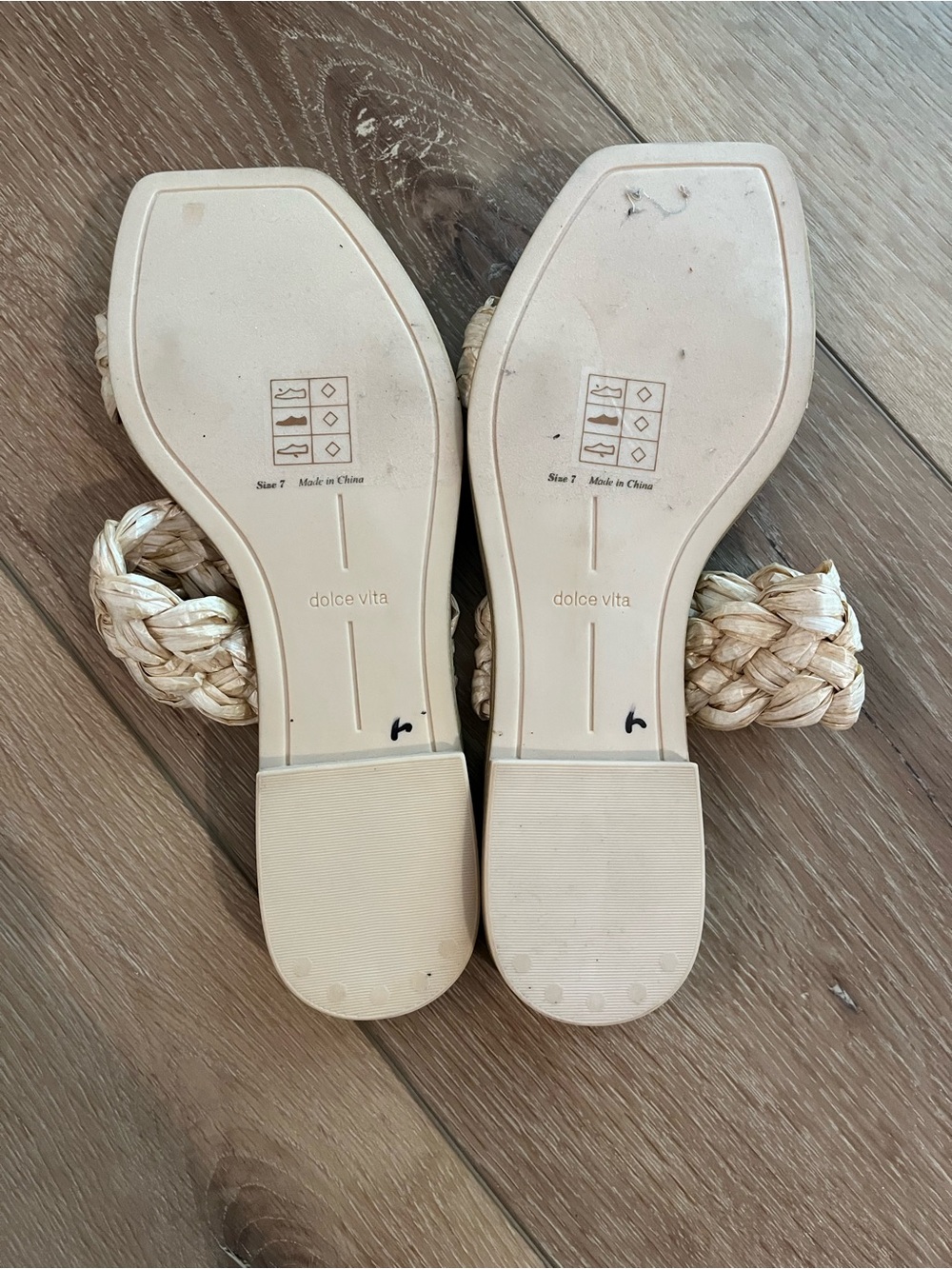 Dolce Vita Braided Double-Strap Slide Sandals (Size 7) - Picture 3 of 3